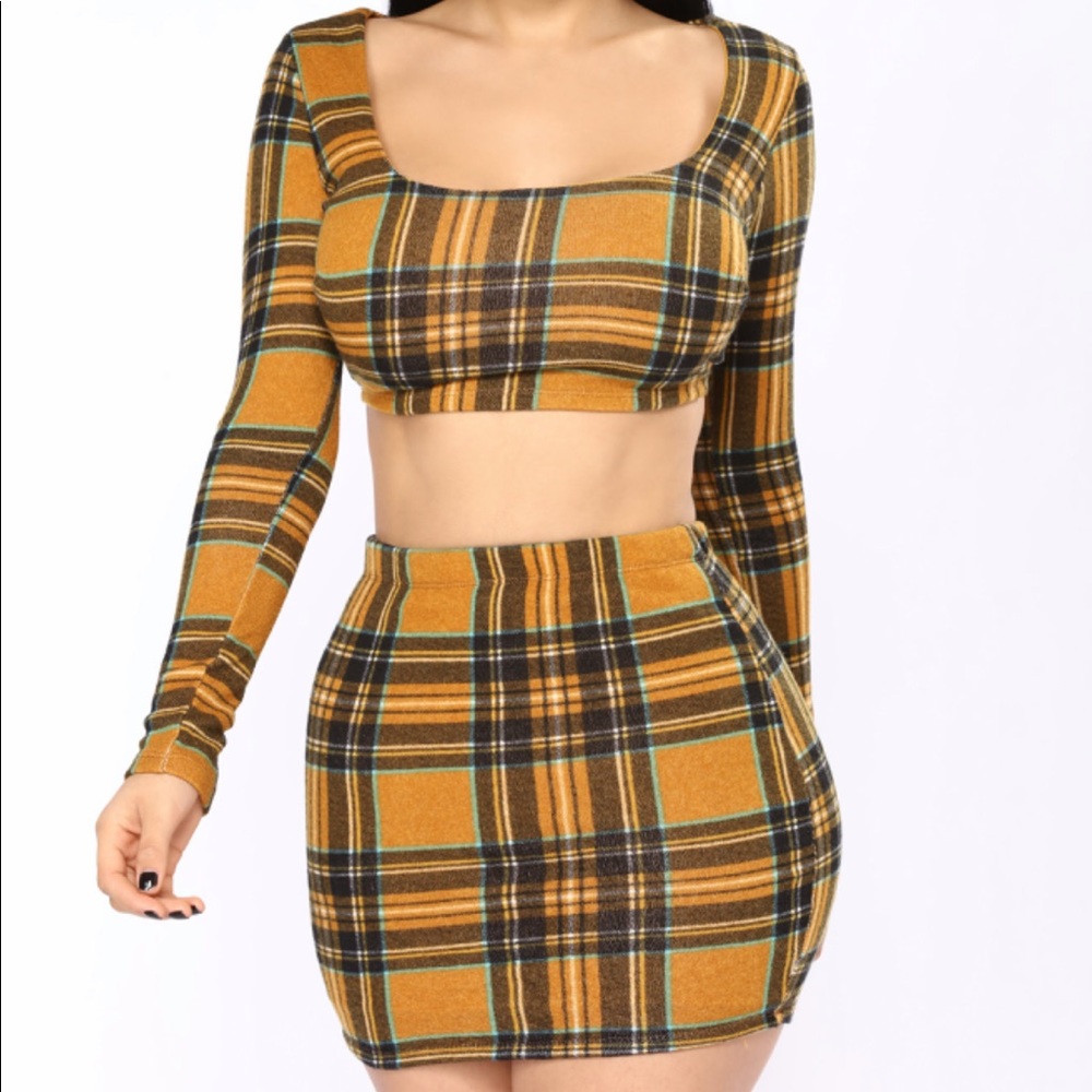 FASHION NOVA plaid set